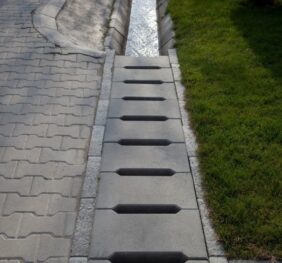 Placa rigola carosabila simplu armata PRC2