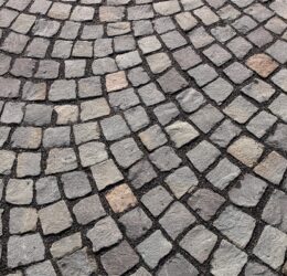 Piatra Cubica Andezit 10x10x5 cm