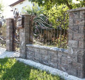 Capac Stalp Gard Gardeo, Symm 83